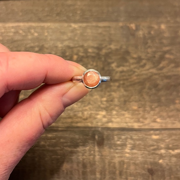 Peach Oregon Sunstone Sterling Ring - Picture 4 of 8